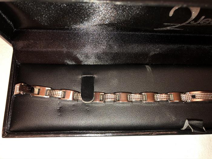 BRACCIALE UOMO IN ACCIAIO CON EMATITE 2