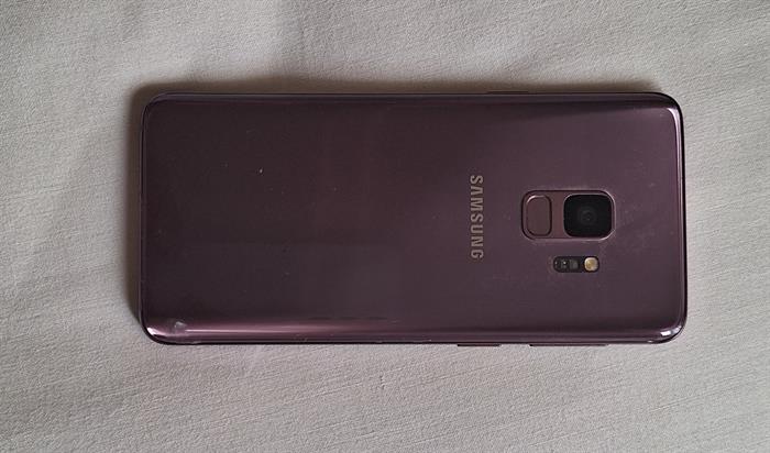 SAMSUNG GALAXY S9 6