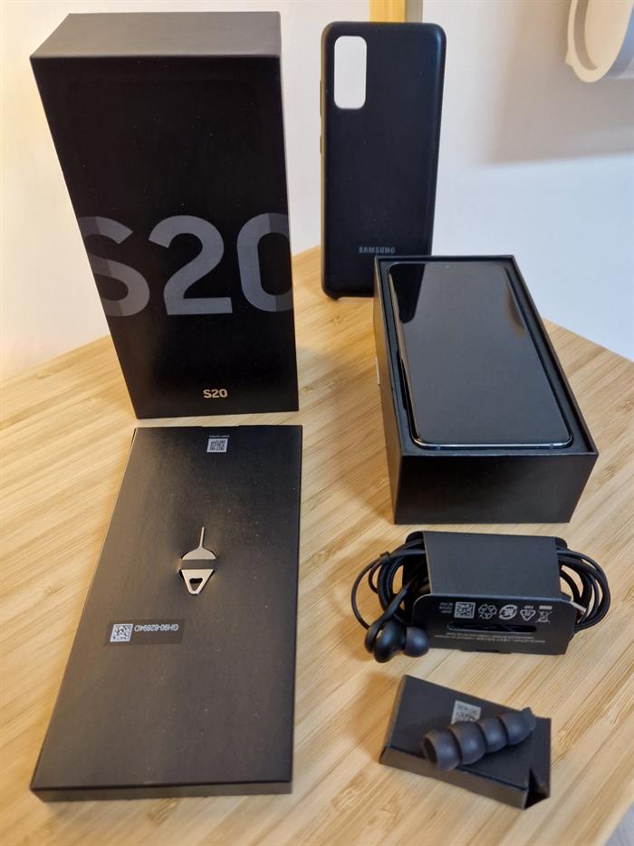 SAMSUNG GALAXY S20 (128GB) 4