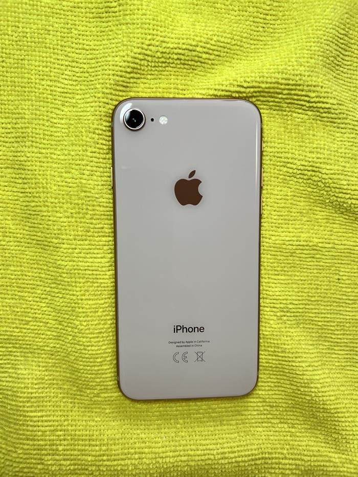 IPHONE 8 ROSA 256 GB 4