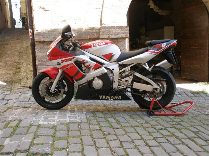 GUZZI 250  SPORT 4